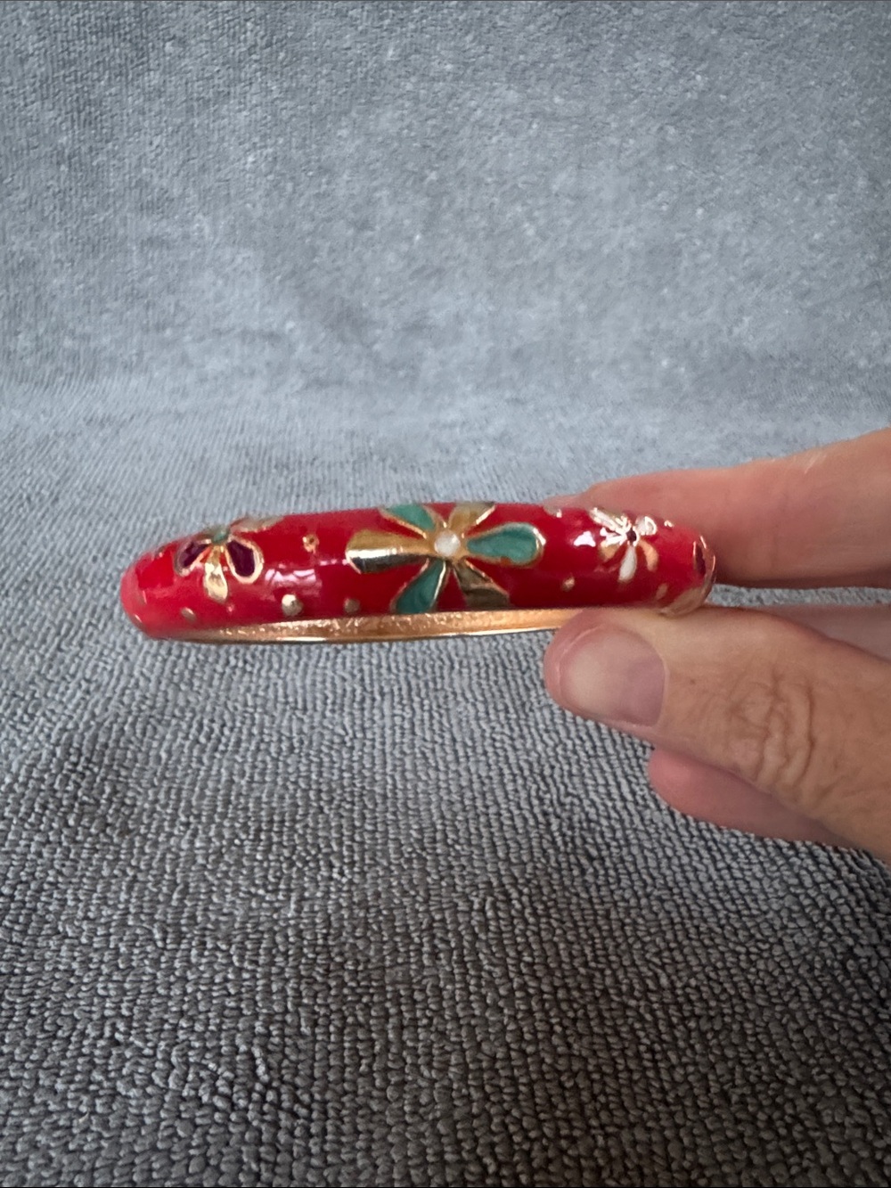 Vintage Signed Jiu Long Xing (JLX) Red Cloisonné Enamel Hinged Bangle Bracelet